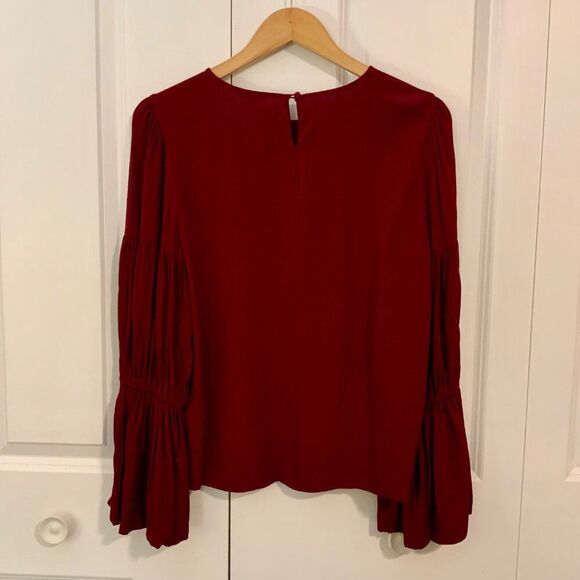 Club Monaco Burgundy Maroon Tiered Bell Sleeve Top Large - Picture 6 of 10